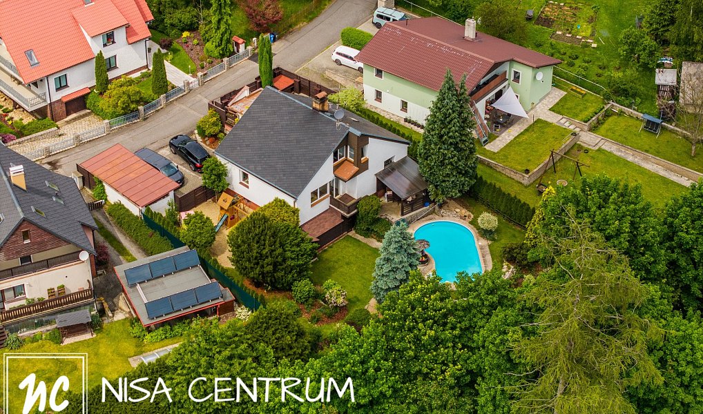 Prodej domu 270 m² s pozemkem 892 m², Stráž nad Nisou – náhled fotky 2