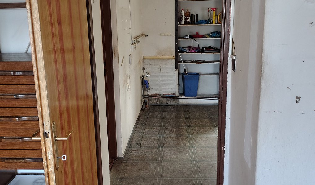 Prodej domu 260 m² s pozemkem 3 645 m², Lhota – náhled fotky 35