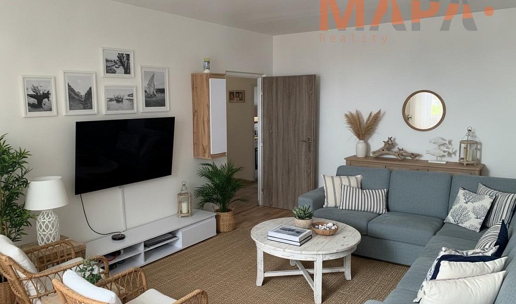 Prodej bytu 3+1 67 m², Chomutov – fotka 1 z 9