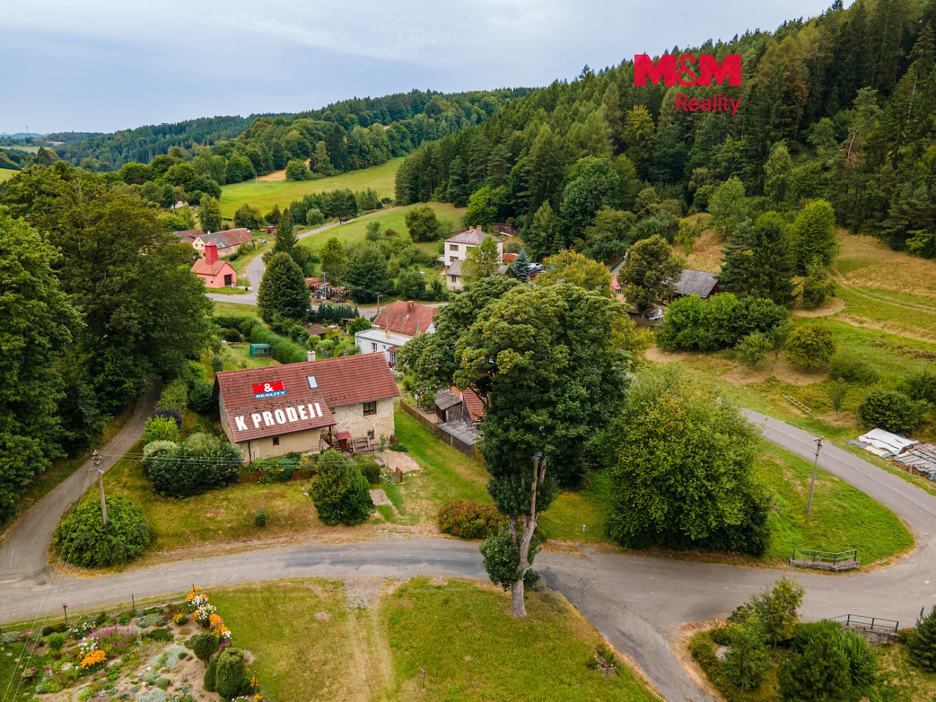 Prodej domu 128 m² s pozemkem 1 753 m²