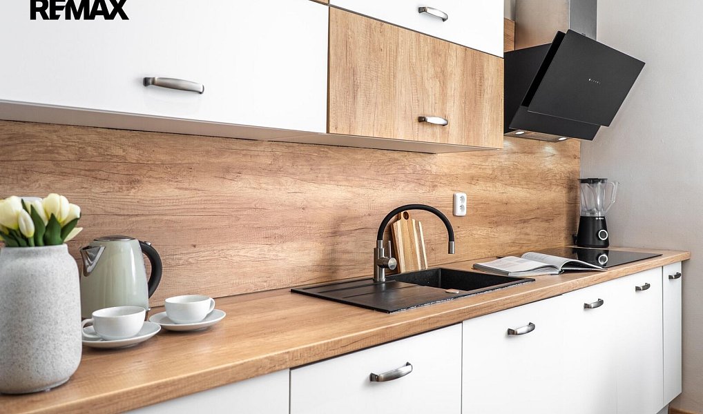 Prodej domu 200 m² s pozemkem 435 m², Kladno – náhled fotky 6