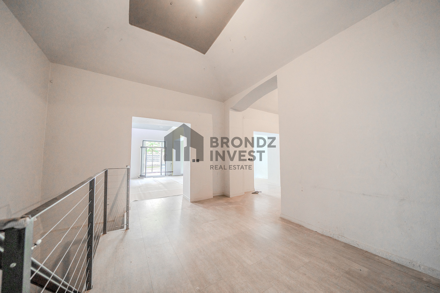 Pronájem obchodních prostor 253 m² — photo 5
