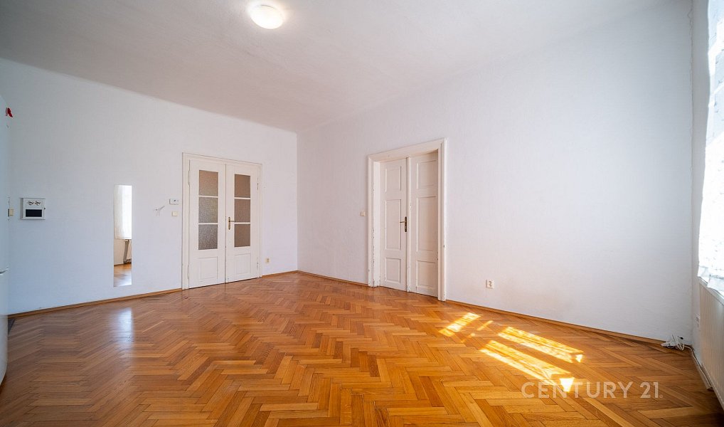 Prodej kanceláře 200 m², České Budějovice – náhled fotky 10