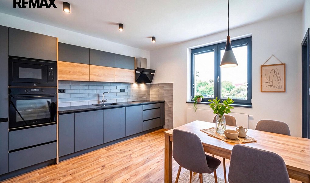 Prodej domu 135 m² s pozemkem 893 m², Pištín – náhled fotky 7