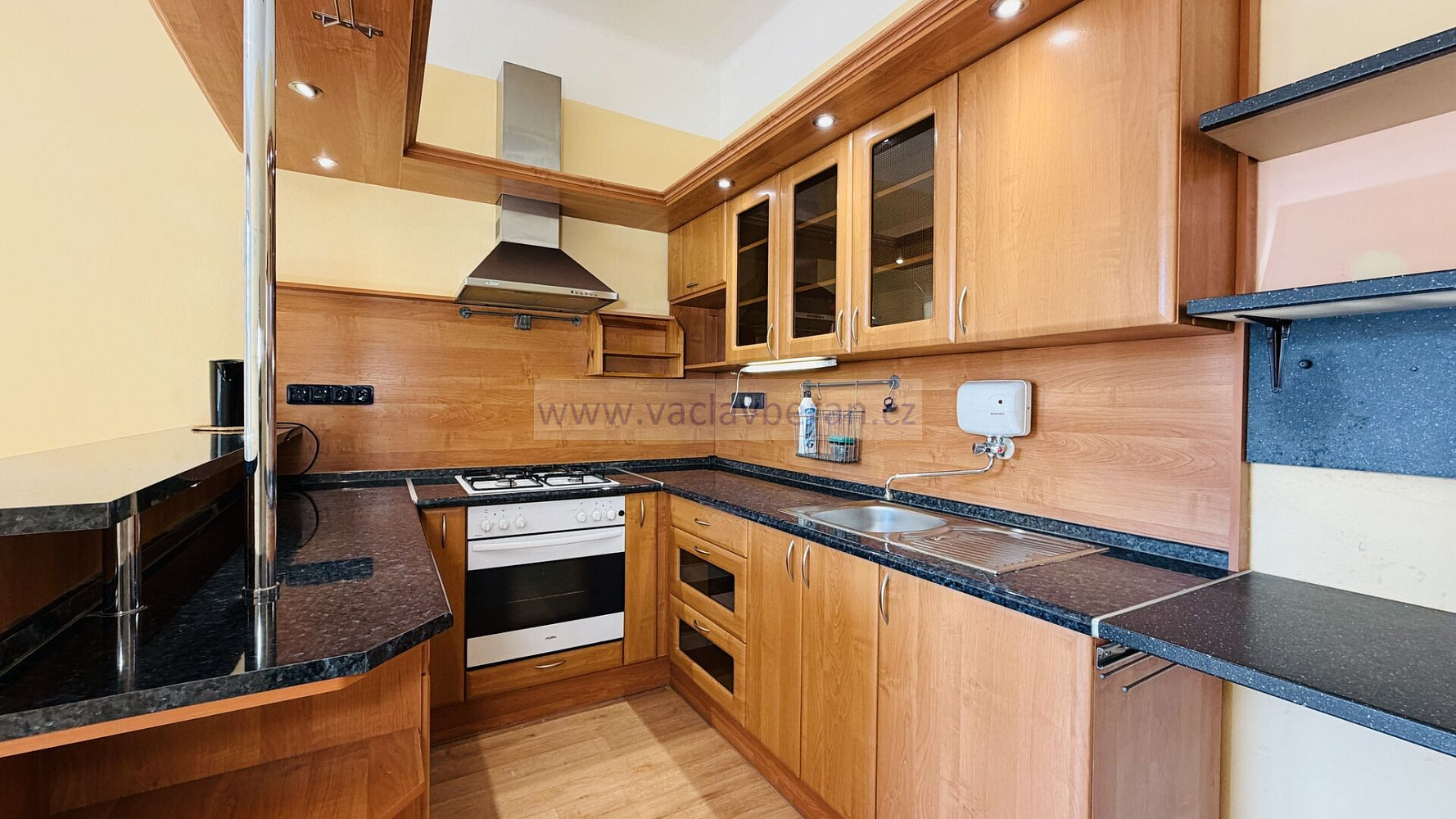 Prodej bytu 2+kk 58 m² – fotografie 2