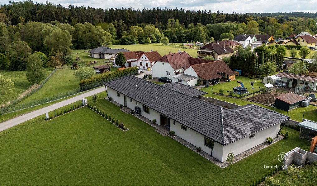 Prodej domu 240 m² s pozemkem 1 615 m², Nová Ves – náhled fotky 8