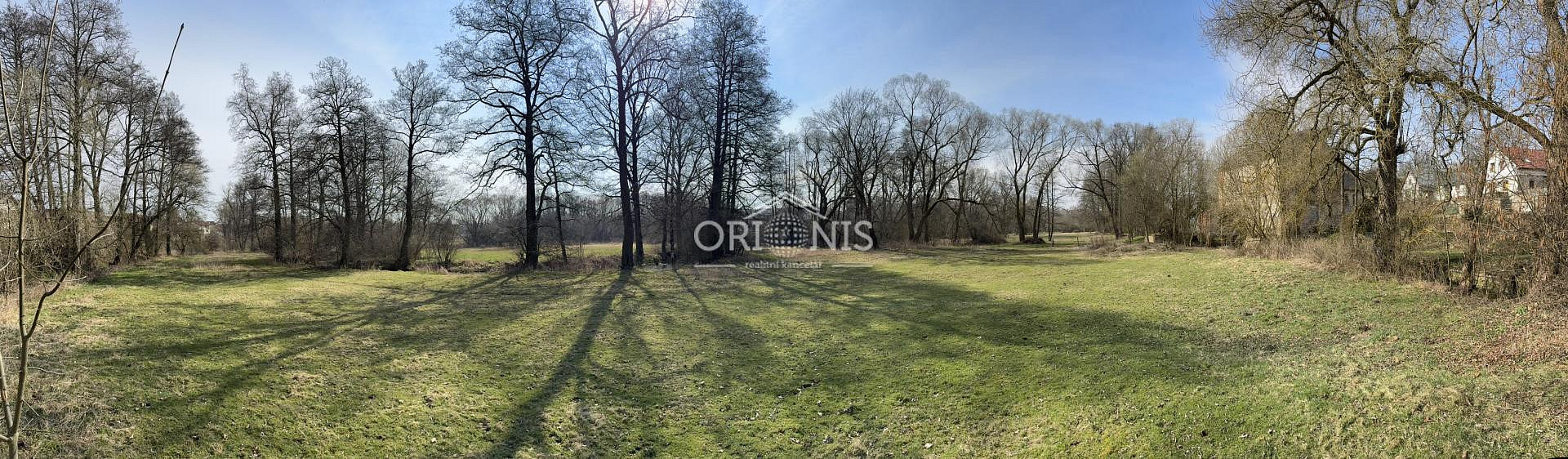 Prodej komerčního pozemku 16 901 m²