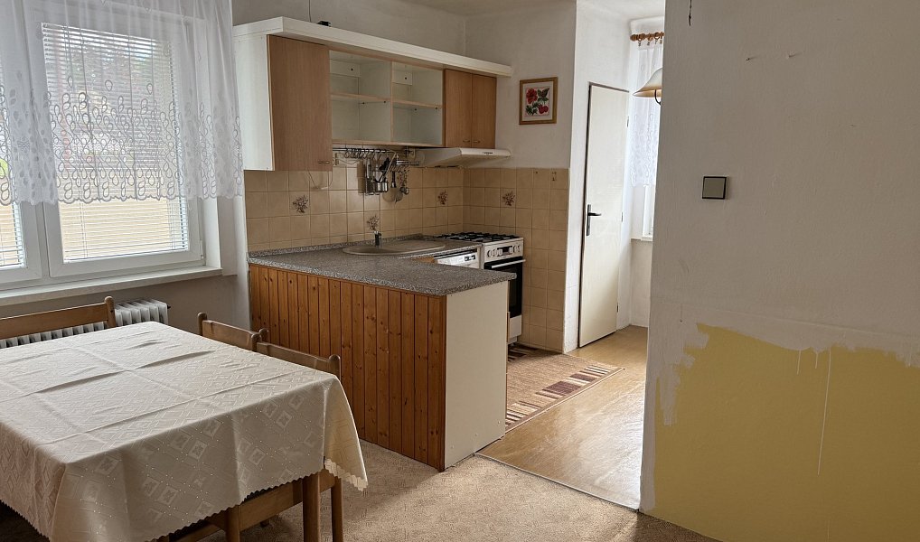 Prodej domu 198 m² s pozemkem 800 m², Kly – náhled fotky 7