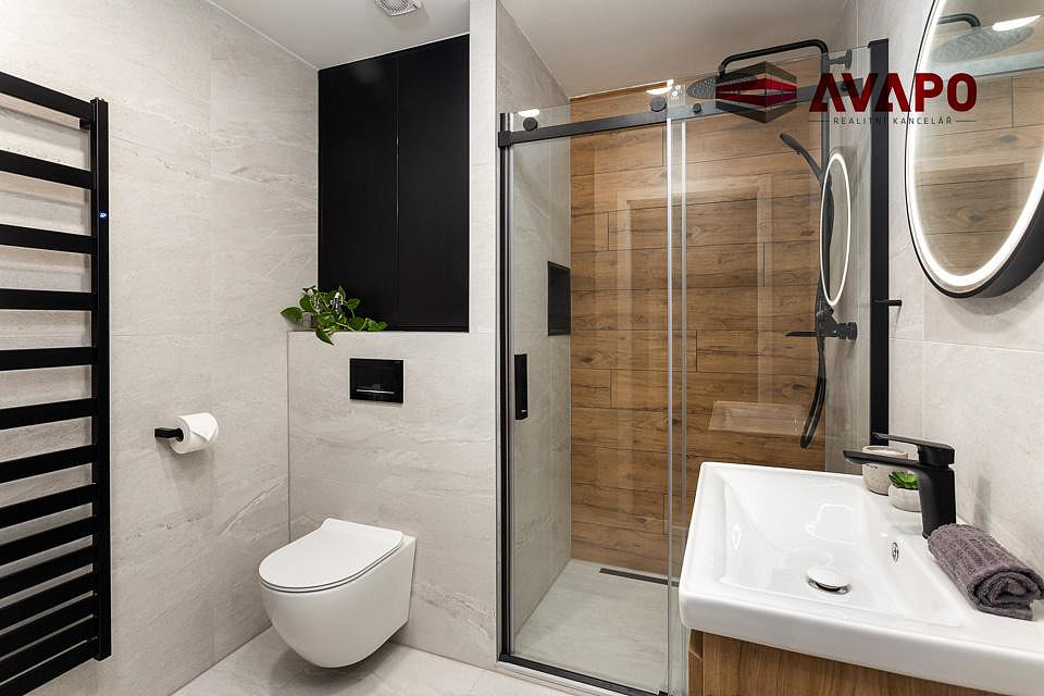Pronájem bytu 2+kk 35 m² – fotografie 3