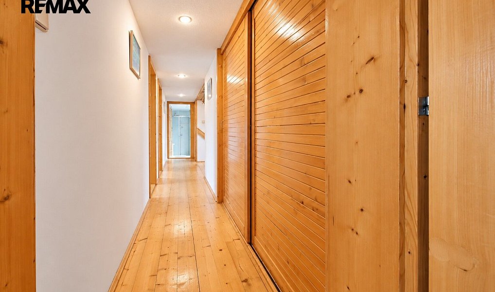 Prodej domu 168 m² s pozemkem 440 m², Zahrádky – náhled fotky 24