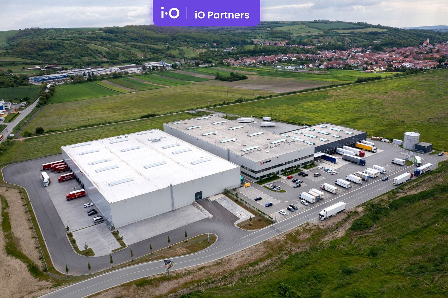 Pronájem skladovacích prostor 2 920 m² – fotografie 2