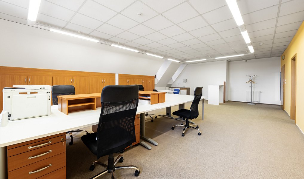 Pronájem kanceláře 93 m², Plzeň – náhled fotky 5
