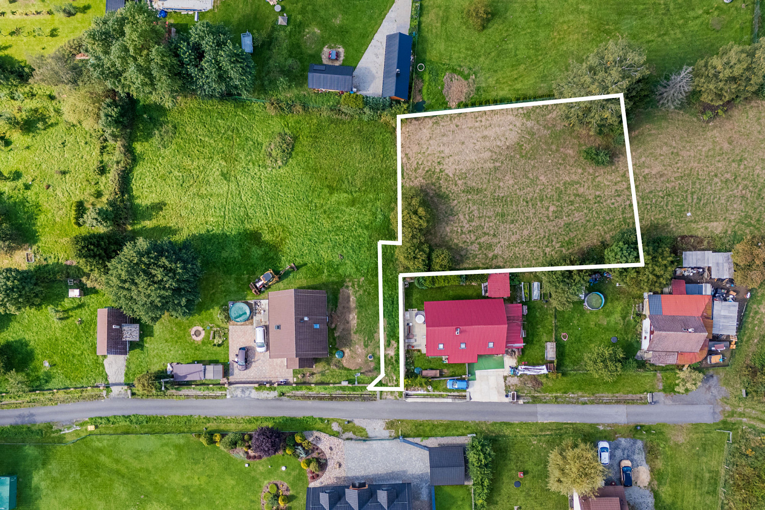Prodej stavebního pozemku 1 000 m² – fotografie 2