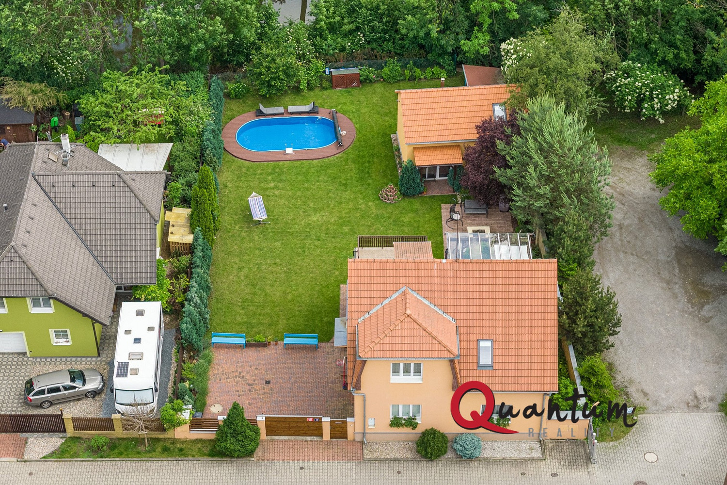 Prodej domu 279 m² s pozemkem 766 m²
