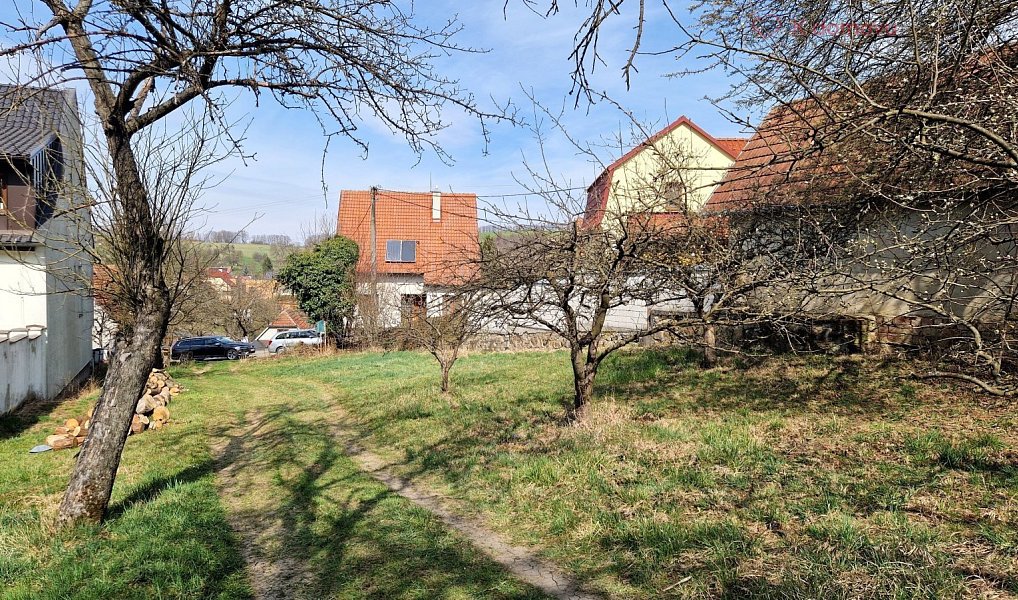 Prodej stavebního pozemku 2 619 m², Záhorovice – náhled fotky 4