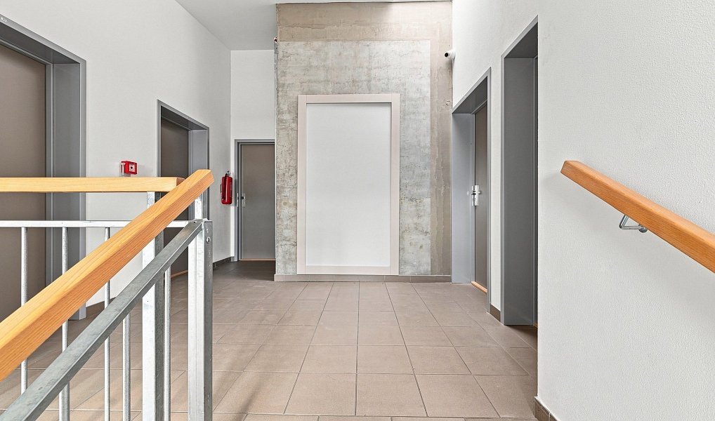 Pronájem kanceláře 32 m², Praha – náhled fotky 7