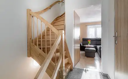 Prodej domu 111 m² s pozemkem 176 m², Na Hradčanech, Cheb