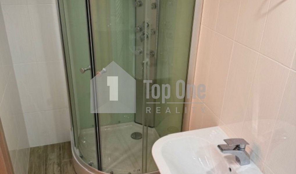 Prodej bytu 4+kk 200 m², Praha – náhled fotky 14