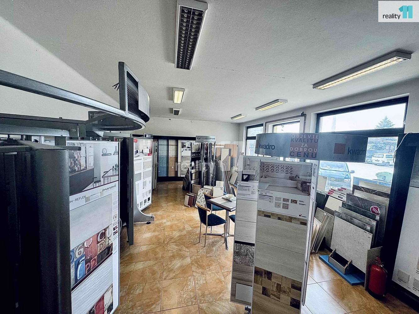 Pronájem obchodních prostor 168 m² – fotografie 4
