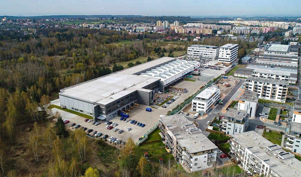 Pronájem kanceláře 250 m², Hradec Králové – náhled fotky 5