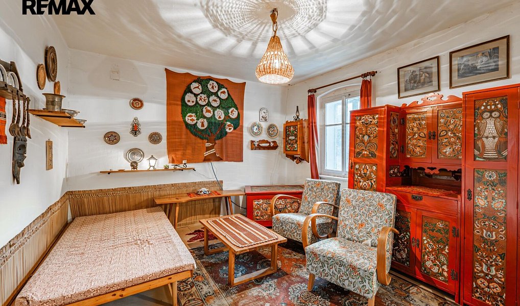 Prodej domu 120 m² s pozemkem 424 m², Rozvadov – náhled fotky 2
