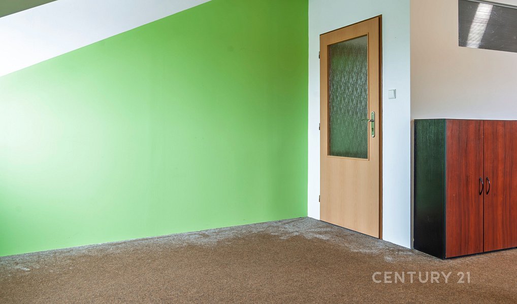 Pronájem obchodních prostor 82 m², Hranice – náhled fotky 12