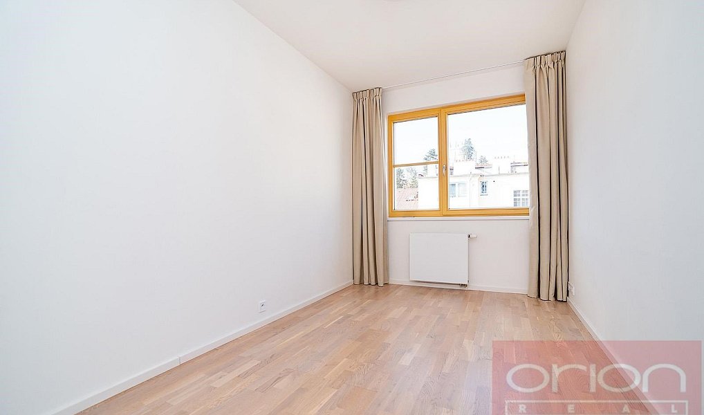 Pronájem bytu 4+kk 97 m², Praha – náhled fotky 13