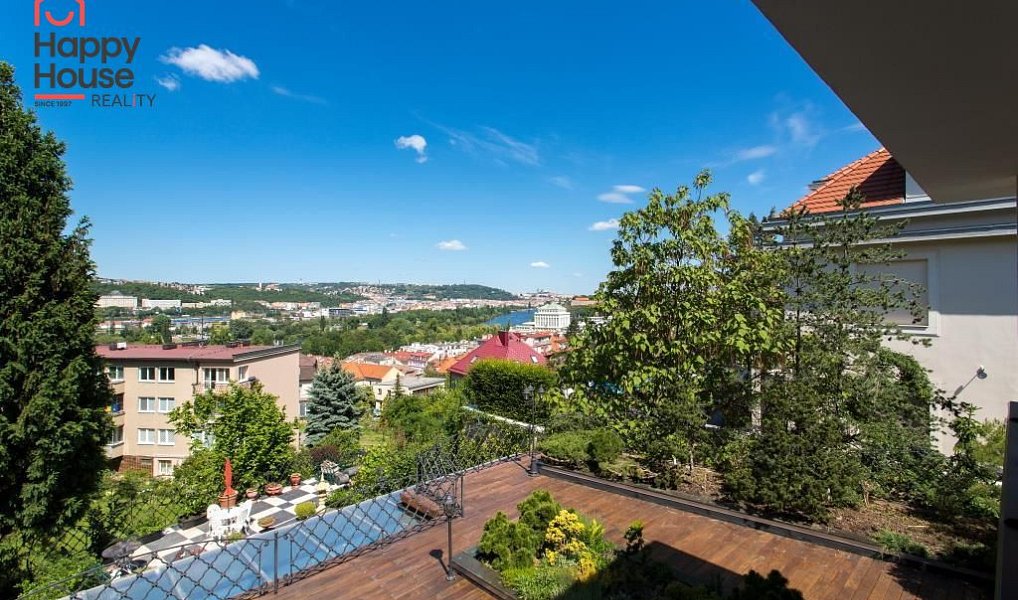 Pronájem bytu 6+kk 240 m², Praha – náhled fotky 24