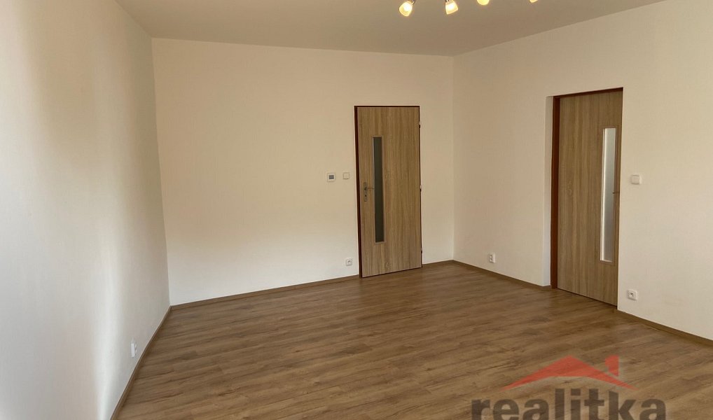 Pronájem bytu 2+1 60 m², Opava – náhled fotky 9