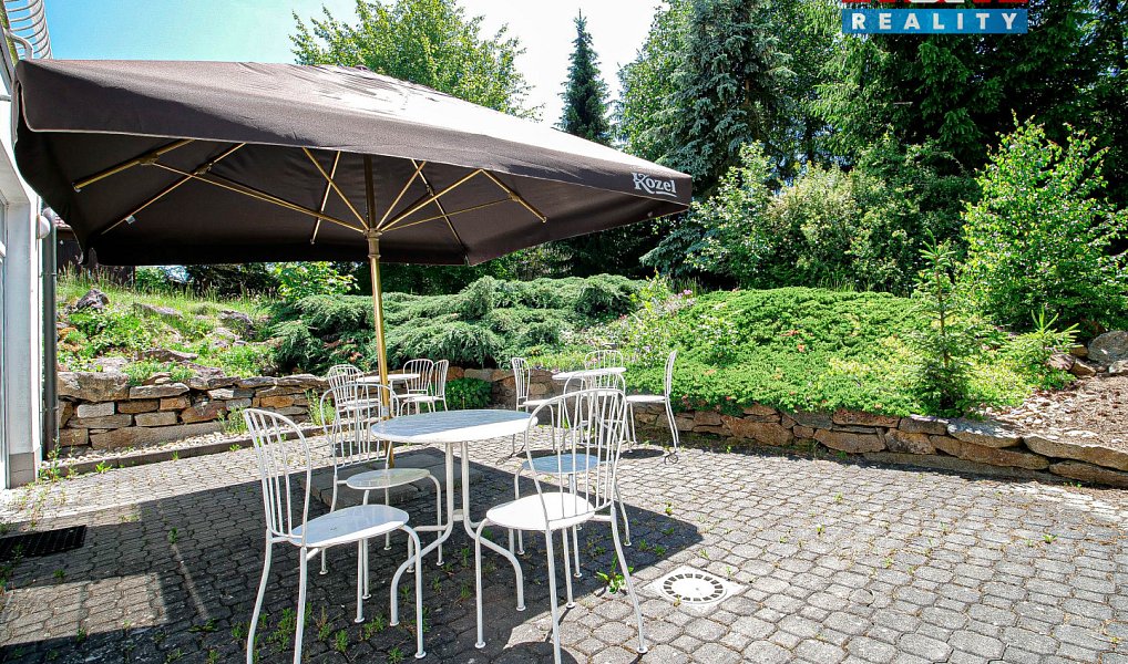 Prodej ubytovacího objektu 716 m², Hamry nad Sázavou – náhled fotky 13