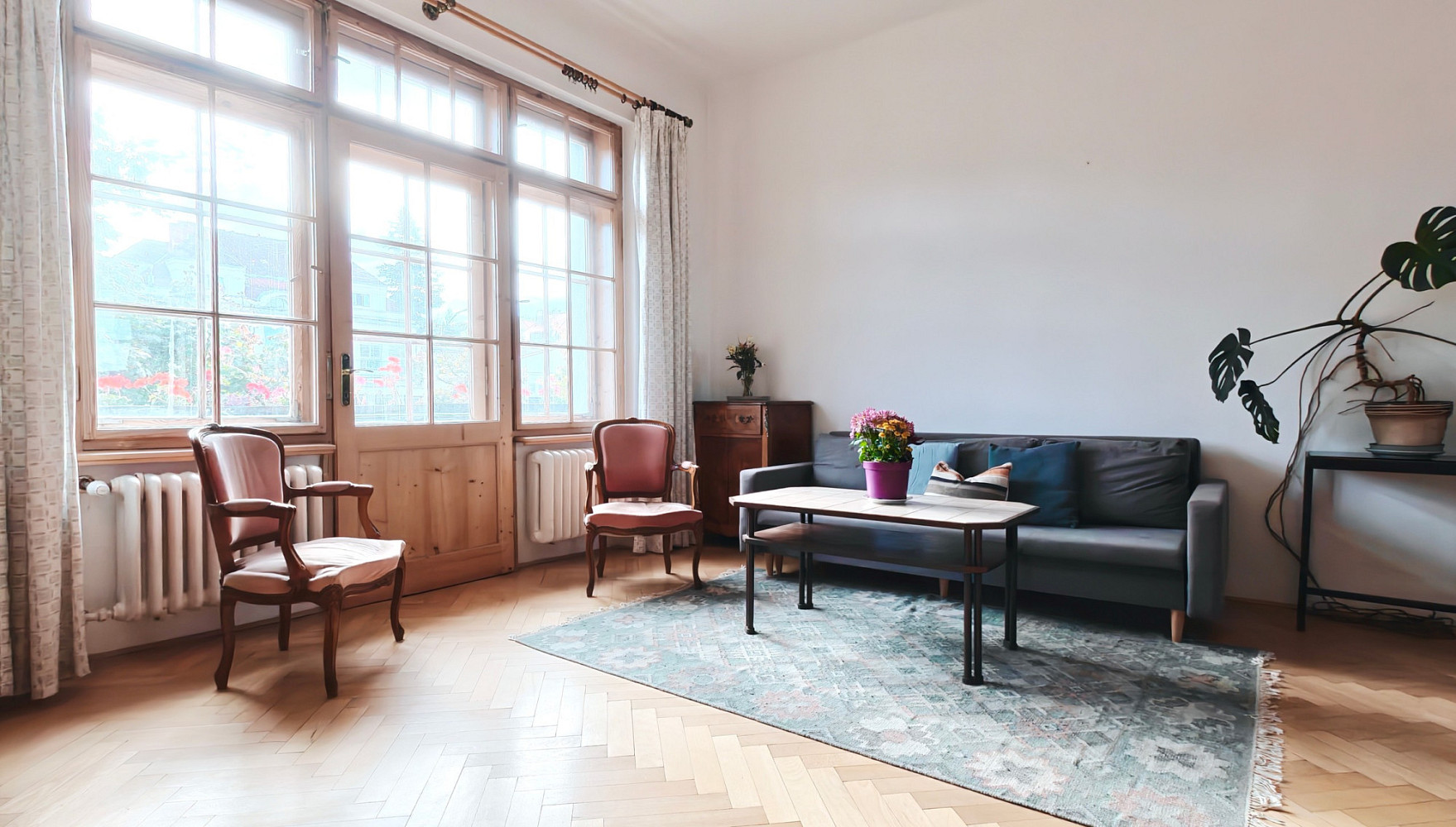 Pronájem bytu 4+kk 94 m² – fotografie 3