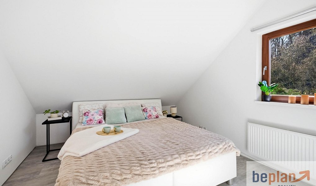 Prodej domu 161 m² s pozemkem 530 m², Kamenice – náhled fotky 8