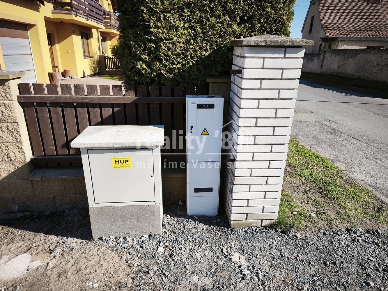Prodej stavebního pozemku 847 m² — photo 2