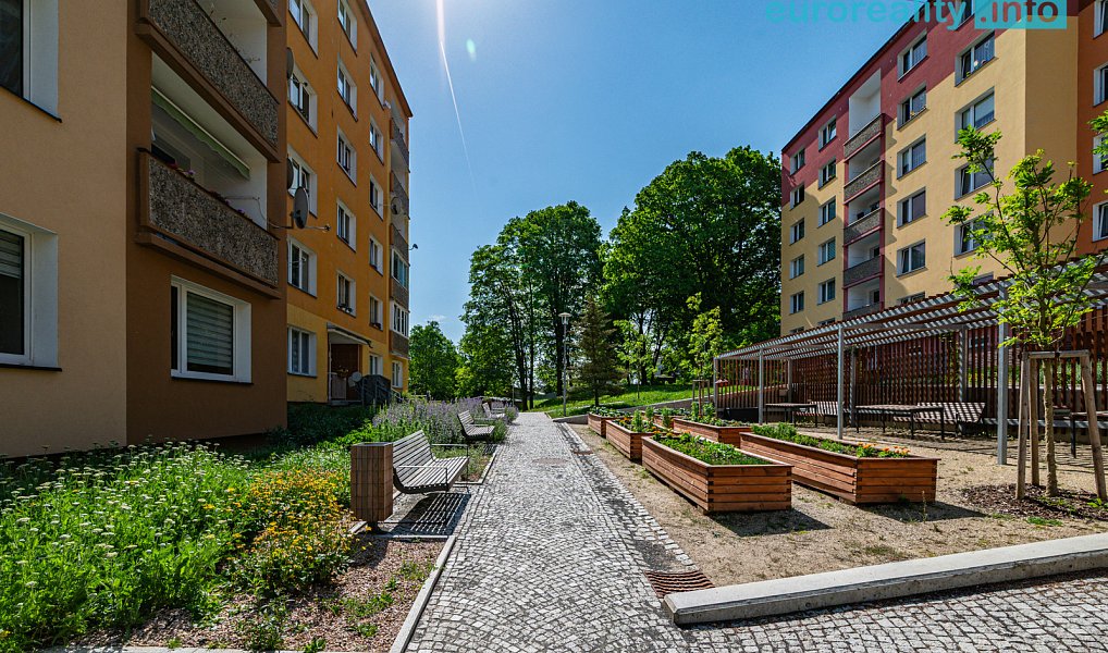 Prodej bytu 3+1 82 m², Luby – náhled fotky 29