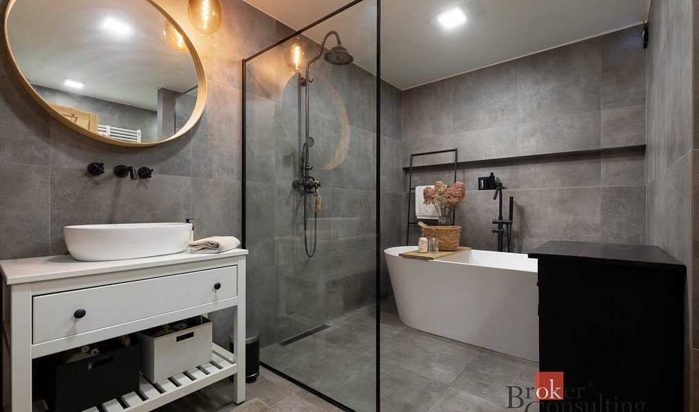 Prodej bytu 4+kk 100 m², Opava – náhled fotky 14