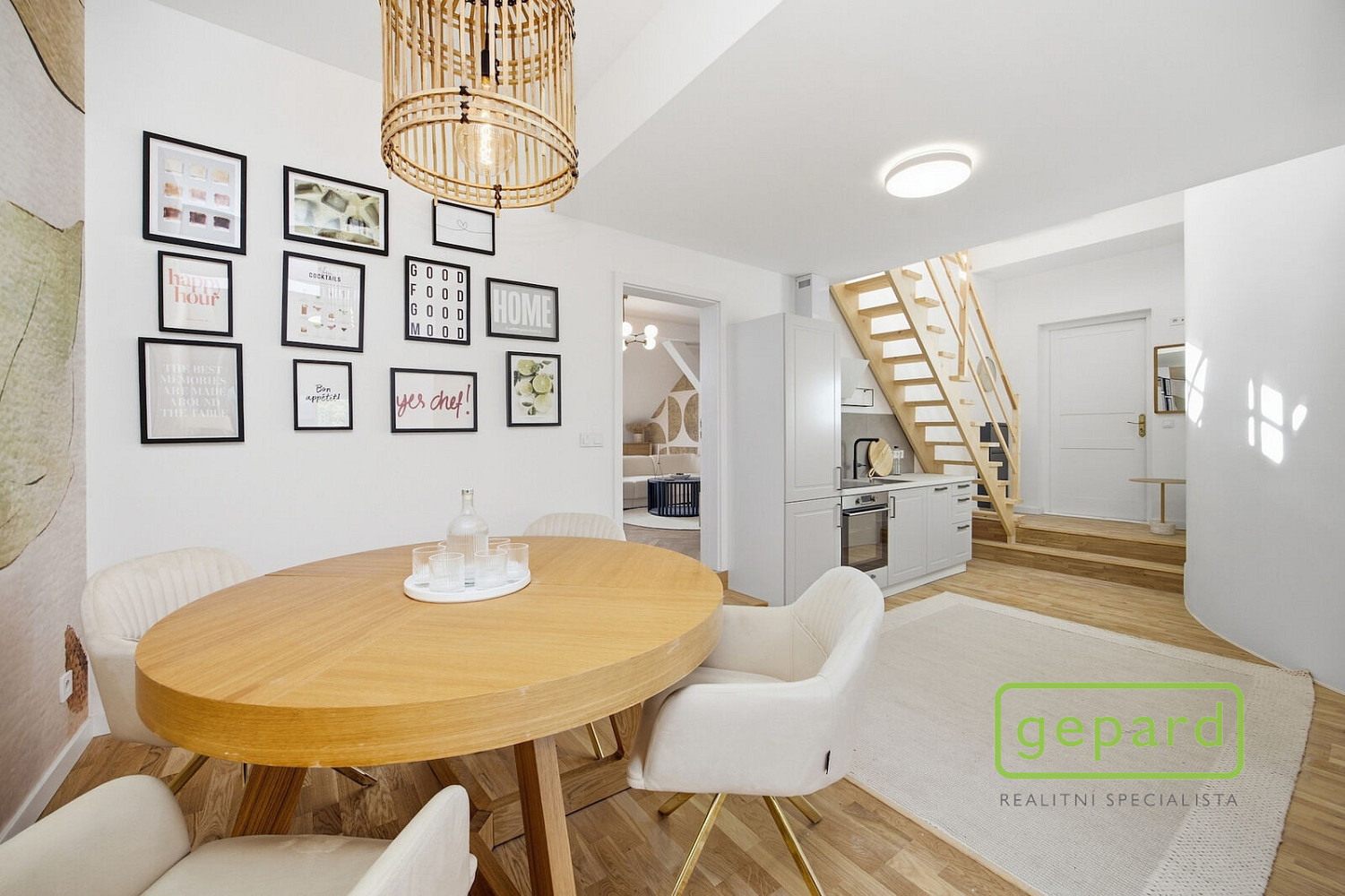 Prodej bytu 2+1 97 m² – fotografie 3