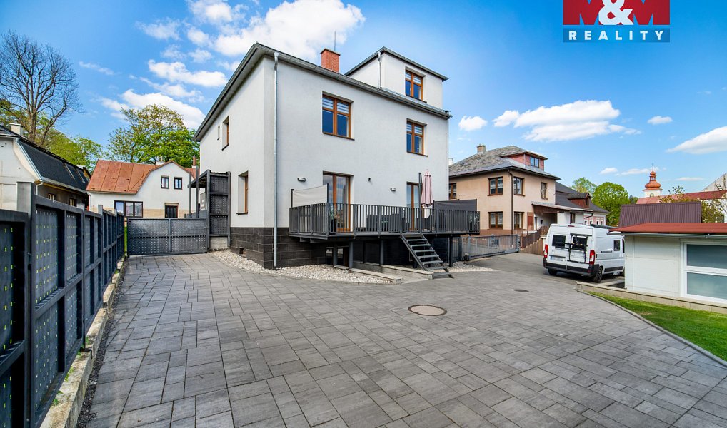 Prodej nájemního domu, činžáku 1 152 m², Rokytnice v Orlických horách – náhled fotky 2