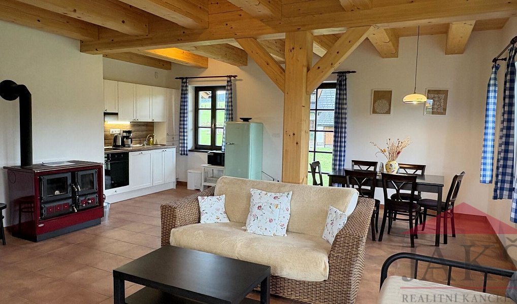 Prodej domu 239 m² s pozemkem 2 125 m², Srní – náhled fotky 16