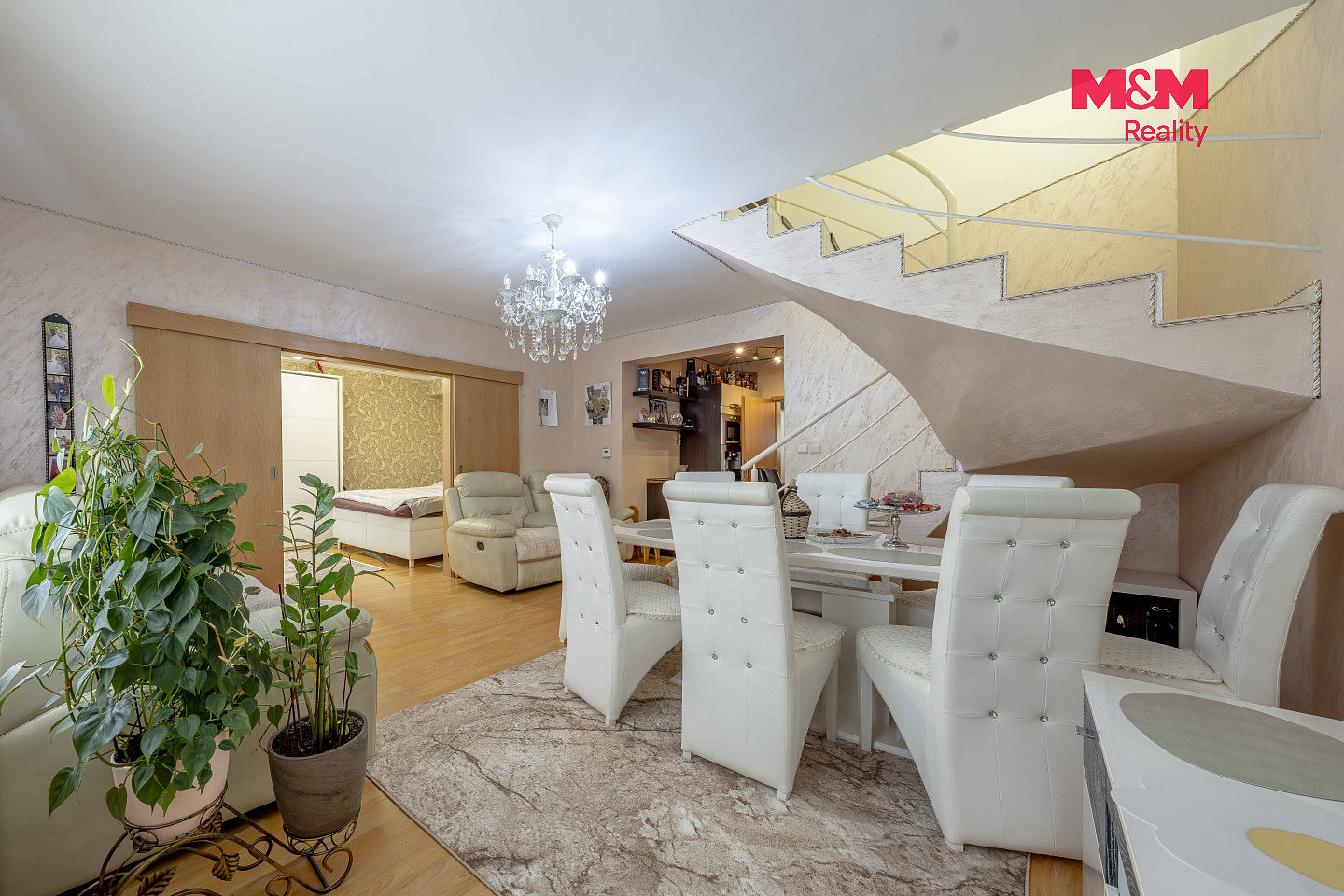 Prodej bytu 4+kk 113 m² — photo 2