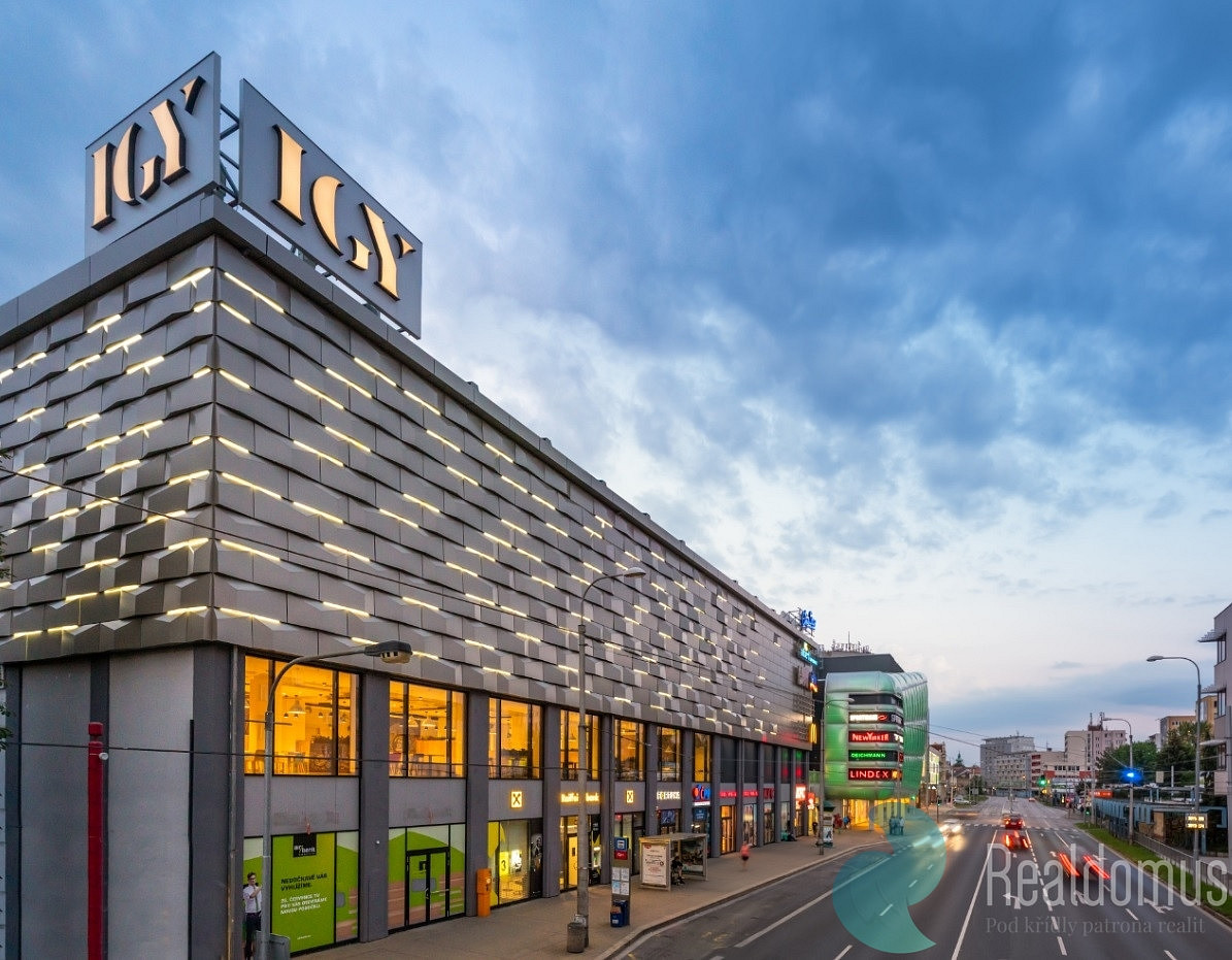 Pronájem kanceláře 100 m² — photo 2