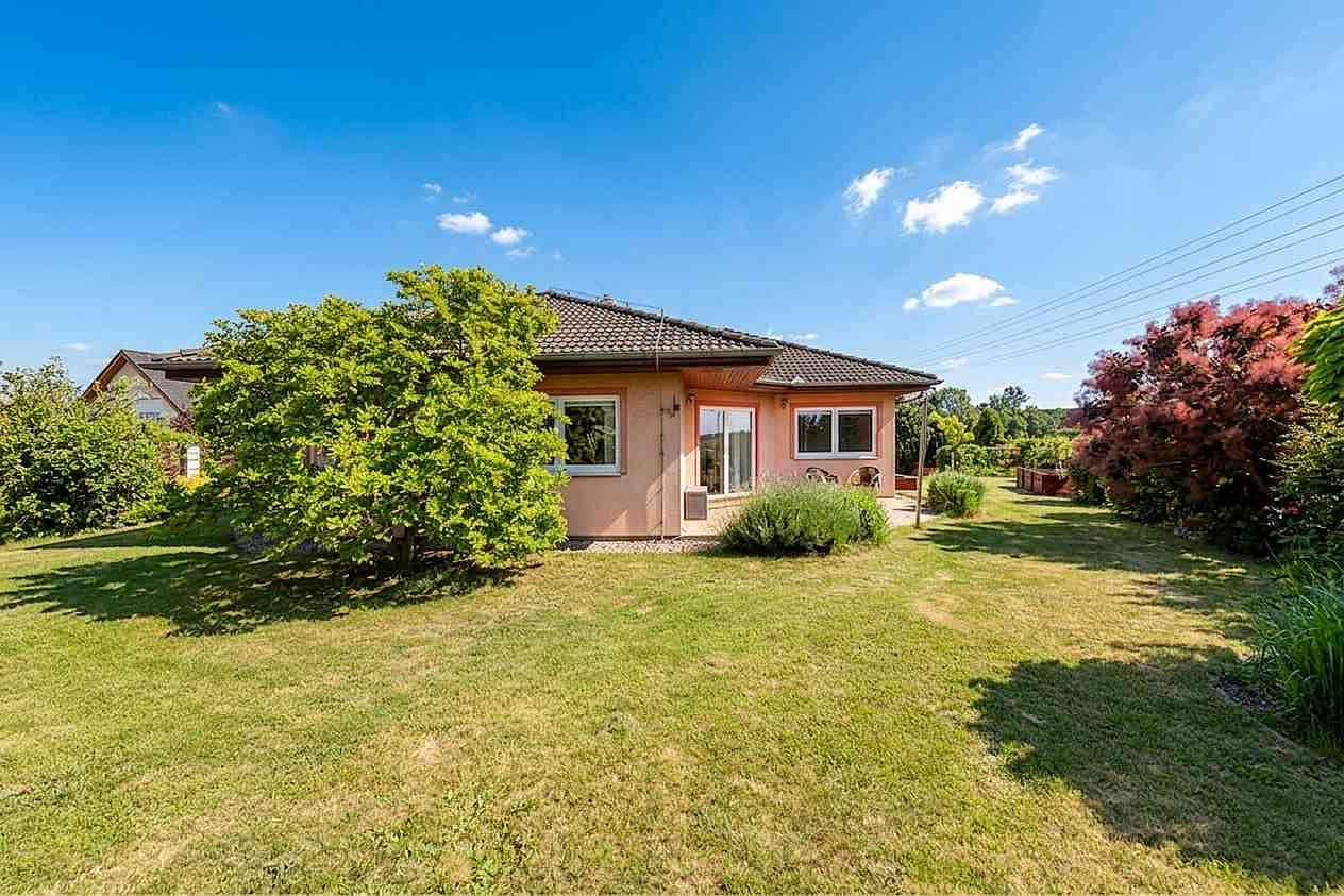 Prodej domu 138 m² s pozemkem 749 m² – fotografie 3