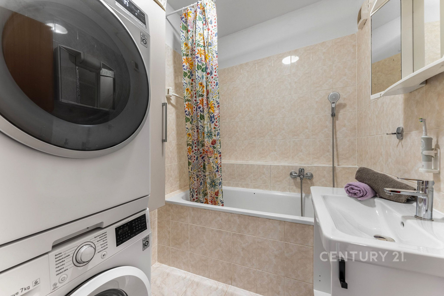 Prodej bytu 2+kk 56 m² – fotografie 4