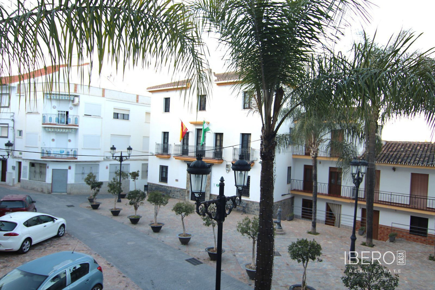 Piso 6+kk – Málaga, Polígono Industrial Azucarera, Carretera de Cádiz - Más