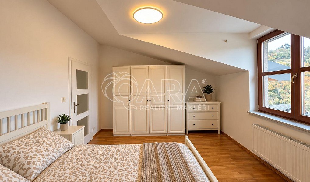 Pronájem bytu 2+kk 64 m², Praha – náhled fotky 2