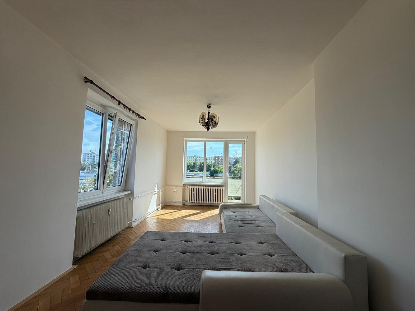 Pronájem bytu 2+1 52 m² – fotografie 3