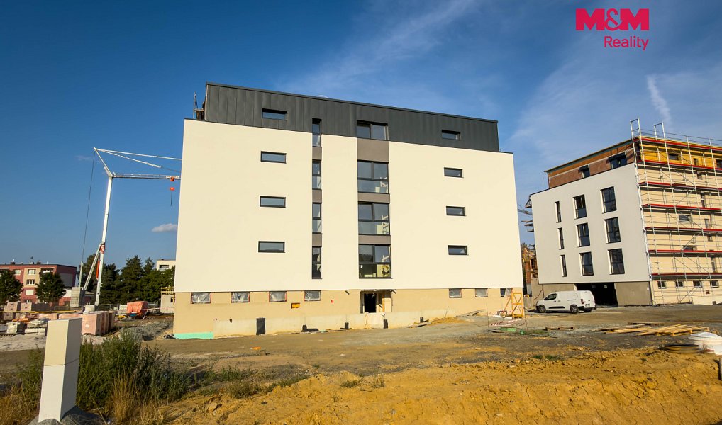 Prodej bytu 4+kk 96 m², Rokycany – náhled fotky 30