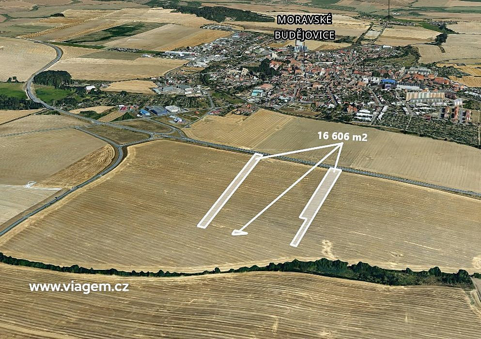 Prodej pole 3 321 m²