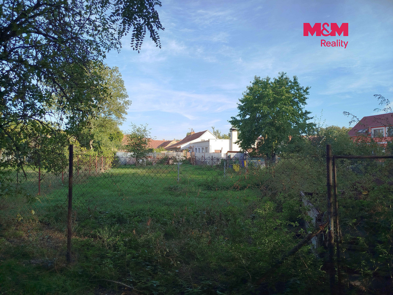 Prodej stavebního pozemku 465 m² – fotografie 3