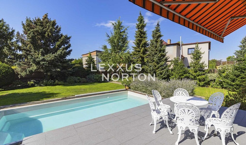 Pronájem domu 283 m² s pozemkem 375 m², Praha – náhled fotky 6