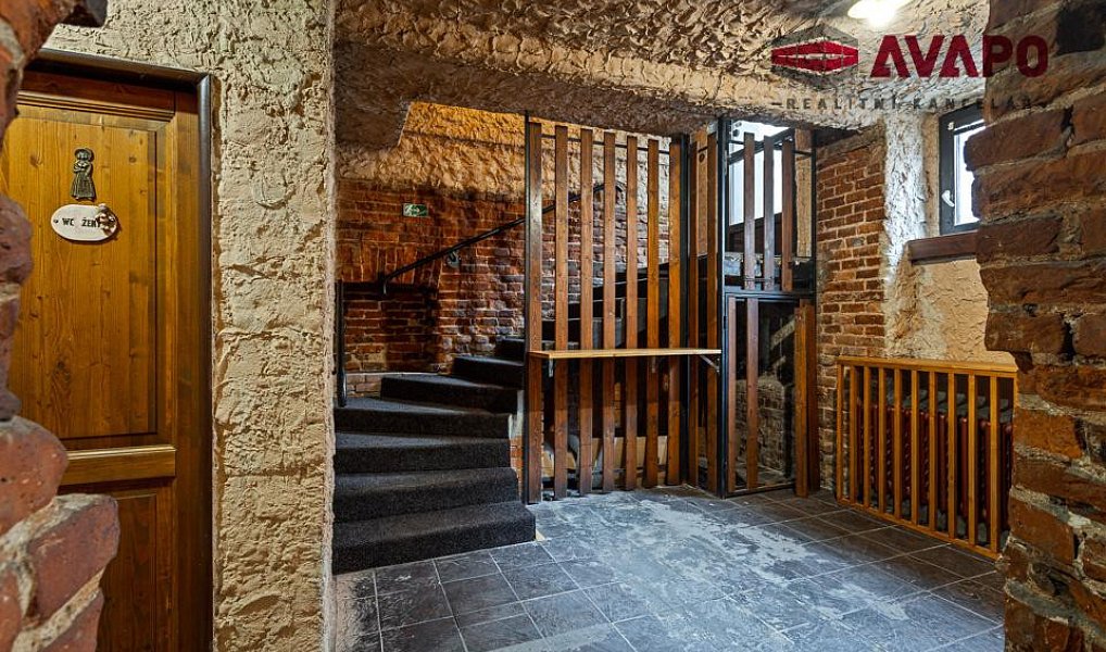 Prodej obchodních prostor 166 m², Opava – náhled fotky 3